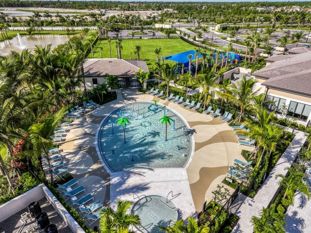 10050 Skyloft Street, Palm Beach Gardens, FL 33412
