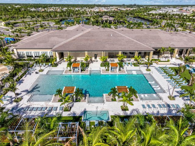 10050 Skyloft Street, Palm Beach Gardens, FL 33412