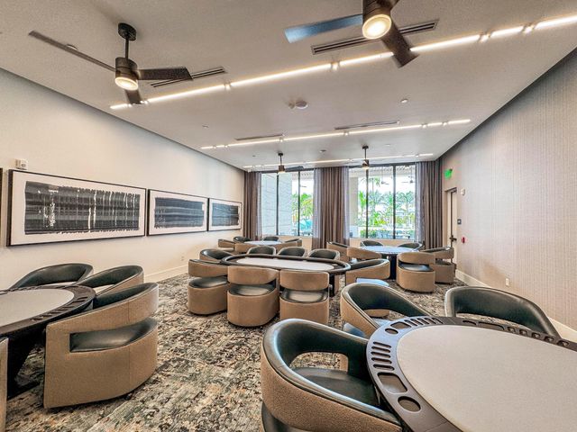 10050 Skyloft Street, Palm Beach Gardens, FL 33412