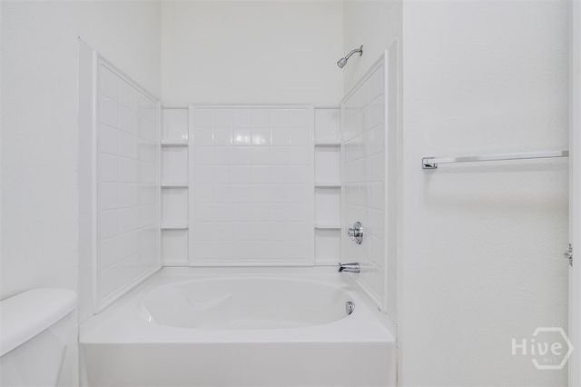 1513 Whitemarsh Way, Savannah, GA 31410