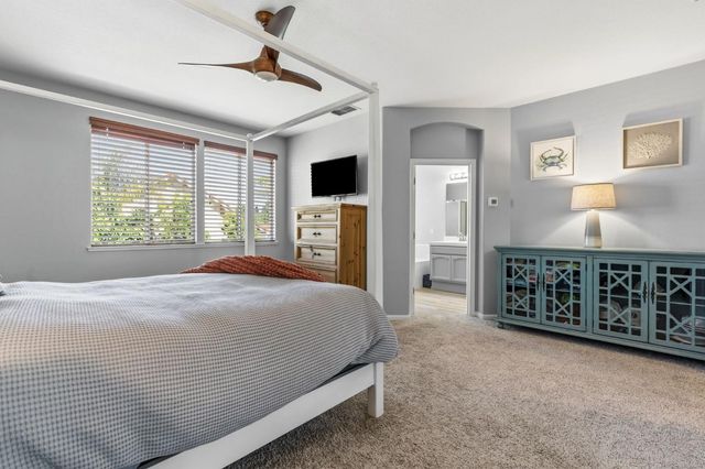 105 Foyle Ct, Folsom, CA 95630