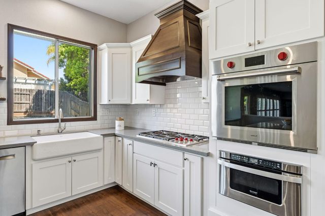 105 Foyle Ct, Folsom, CA 95630