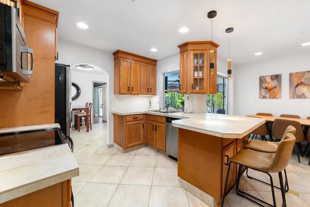 1721 SW 9th Street, Boca Raton, FL 33486