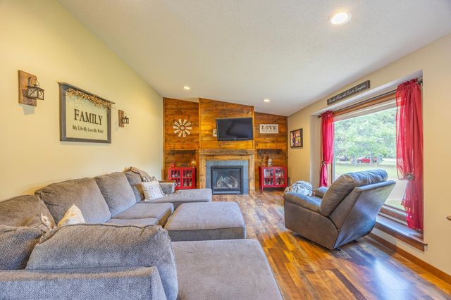 4723 250th Street, Forest Lake, MN 55025