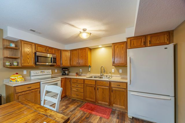 4723 250th Street, Forest Lake, MN 55025