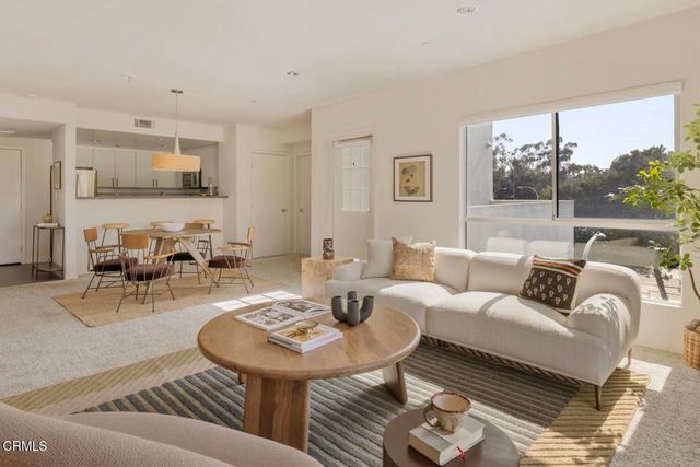 159 W Green Street 407A, Pasadena, CA 91105