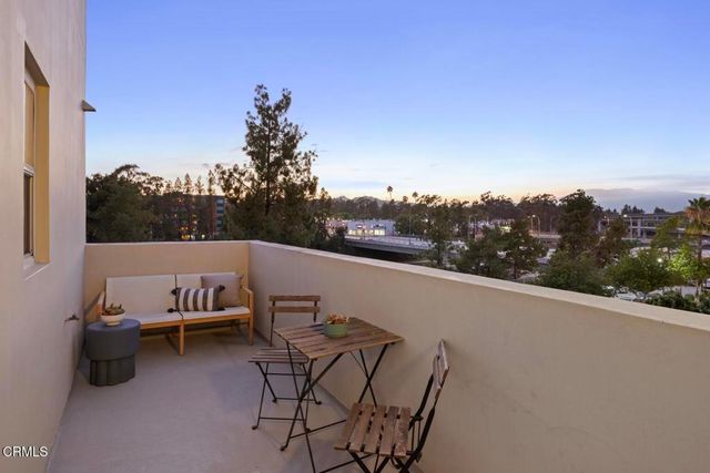 159 W Green Street 407A, Pasadena, CA 91105