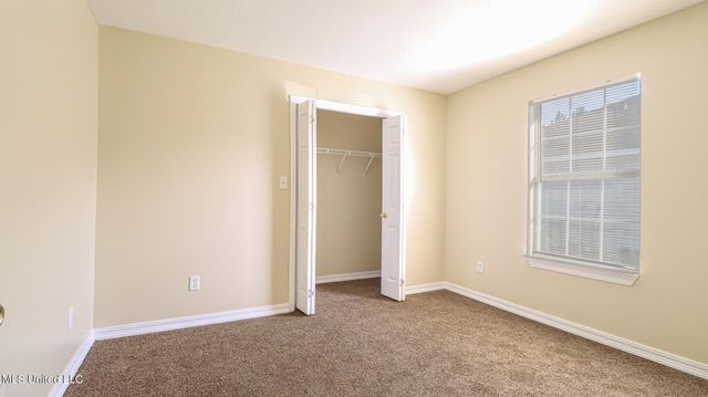 8700 Spring Avenue, C, Ocean Springs, MS 39564