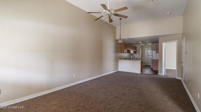 8700 Spring Avenue, C, Ocean Springs, MS 39564