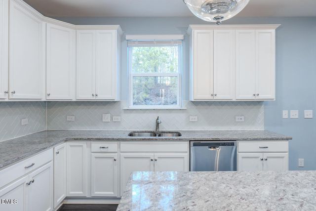 87 E Ravano Drive, Clayton, NC 27527