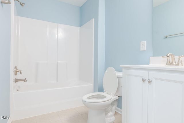 87 E Ravano Drive, Clayton, NC 27527