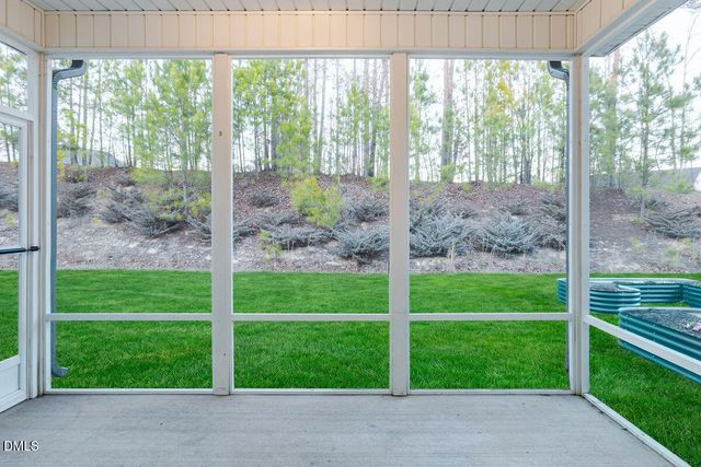 87 E Ravano Drive, Clayton, NC 27527