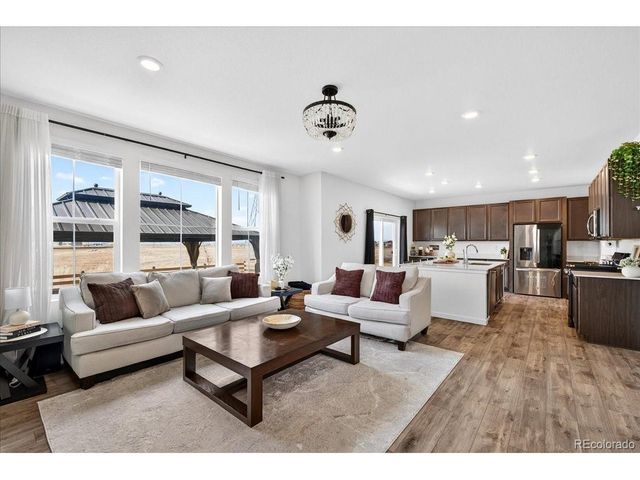 10271 Tucson St, Commerce City, CO 80022