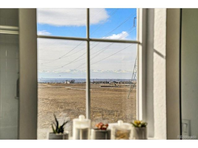 10271 Tucson St, Commerce City, CO 80022