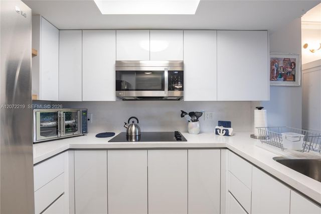 2951 S Bayshore Drive 505, Miami, FL 33133