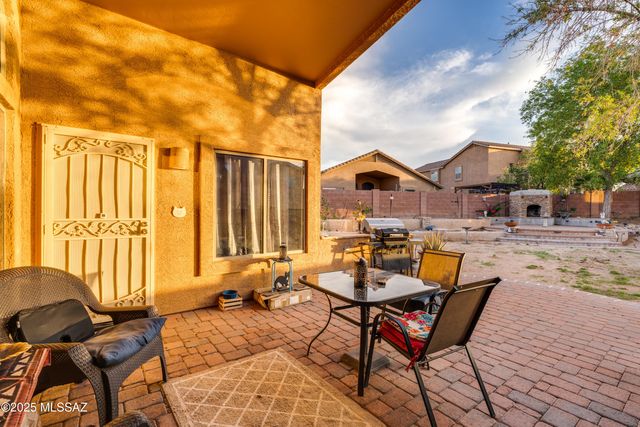 17276 S Sienna Bluffs Trail, Vail, AZ 85641