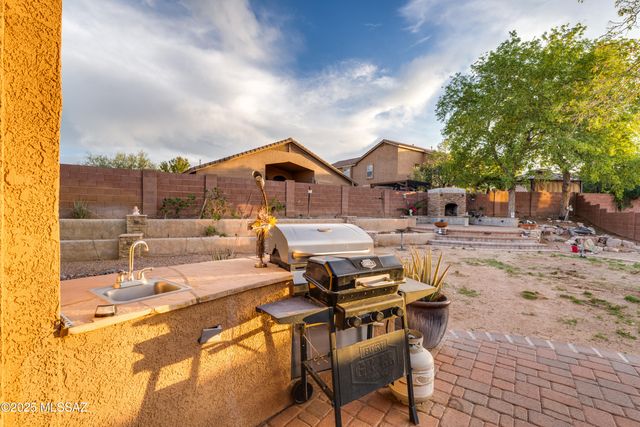 17276 S Sienna Bluffs Trail, Vail, AZ 85641