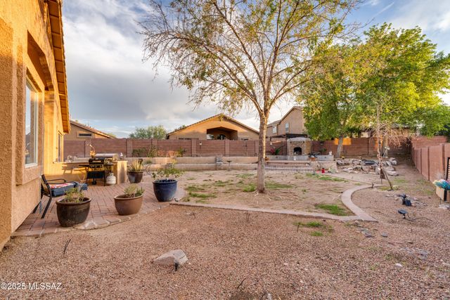 17276 S Sienna Bluffs Trail, Vail, AZ 85641