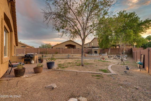 17276 S Sienna Bluffs Trail, Vail, AZ 85641