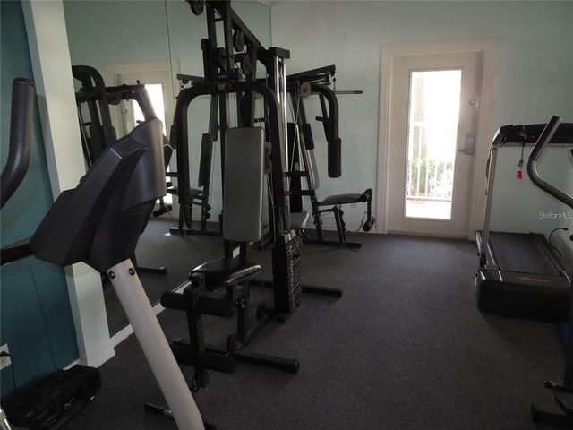 6450 SHORELINE DRIVE 9405, St Petersburg, FL 33708