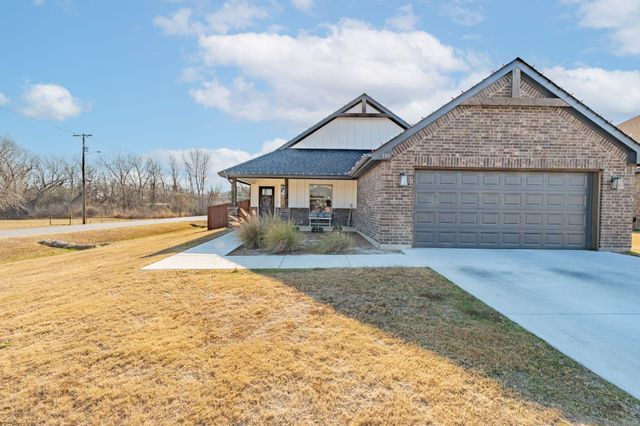 100 Wiley Street, Stephenville, TX 76401