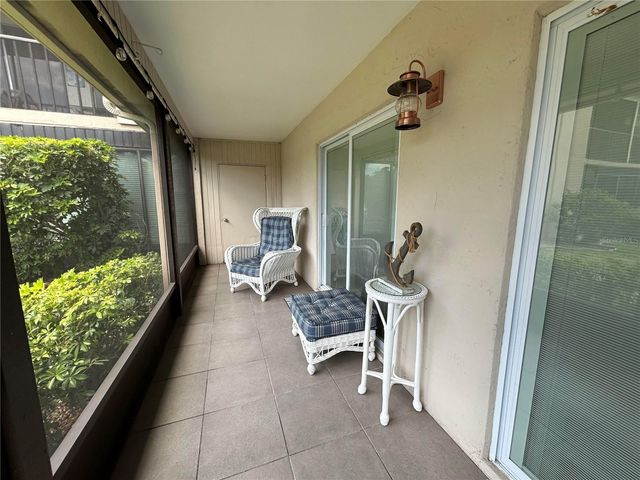 6301 MANATEE AVENUE W, Bradenton, FL 34209