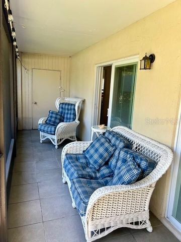 6301 MANATEE AVENUE W, Bradenton, FL 34209