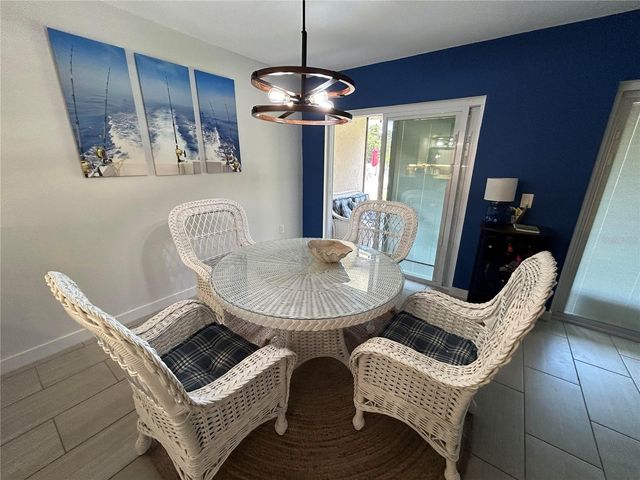 6301 MANATEE AVENUE W, Bradenton, FL 34209