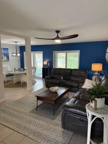 6301 MANATEE AVENUE W, Bradenton, FL 34209