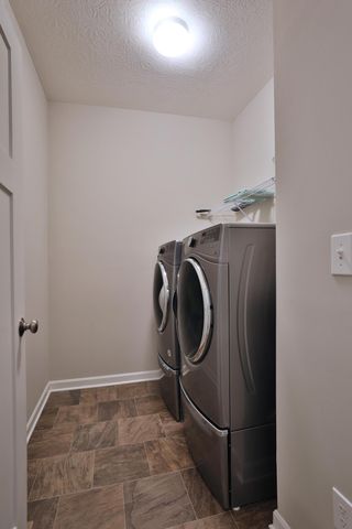 4884 Black Sycamore Drive, Columbus, OH 43231