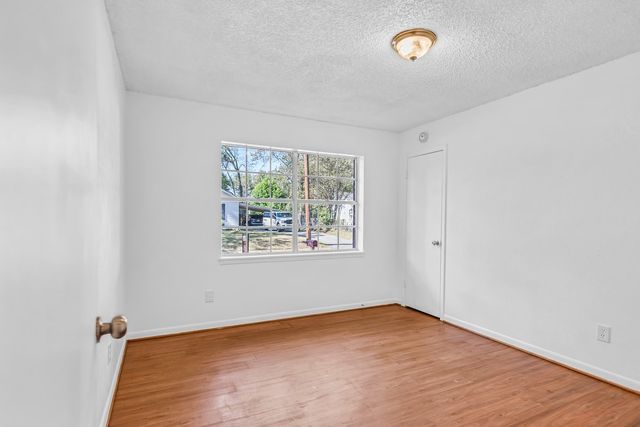 815 N Bledsoe Street, Gilmer, TX 75644