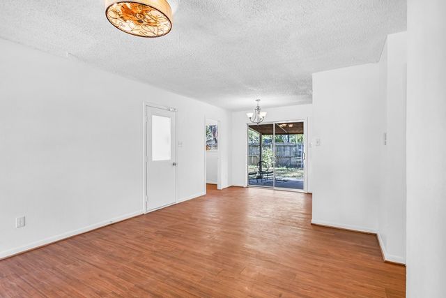 815 N Bledsoe Street, Gilmer, TX 75644