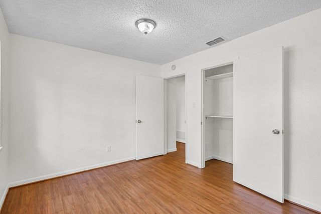 815 N Bledsoe Street, Gilmer, TX 75644