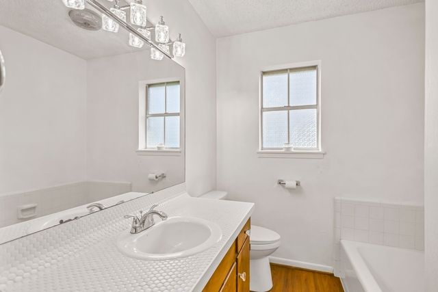 815 N Bledsoe Street, Gilmer, TX 75644