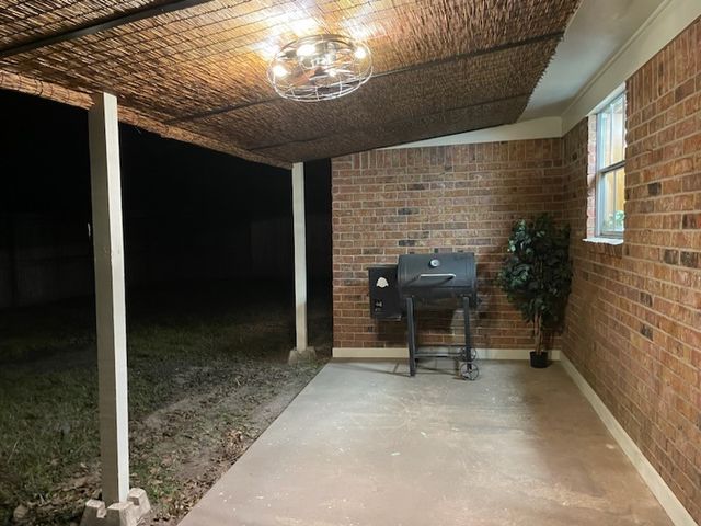 815 N Bledsoe Street, Gilmer, TX 75644