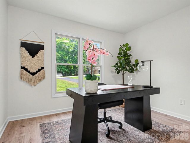 7382 Summit Drive, Denver, NC 28037