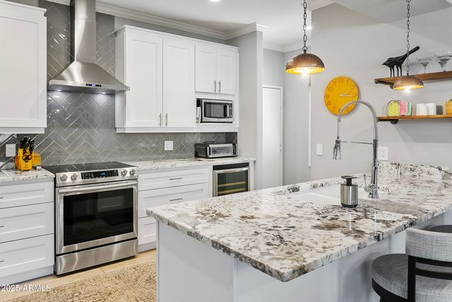 19777 N 76TH Street 1123, Scottsdale, AZ 85255