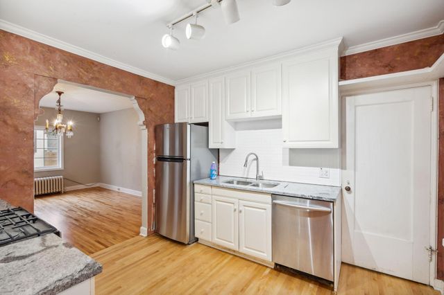 3420 Humboldt Avenue S, Minneapolis, MN 55408