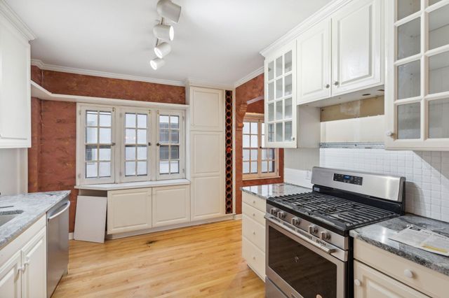 3420 Humboldt Avenue S, Minneapolis, MN 55408