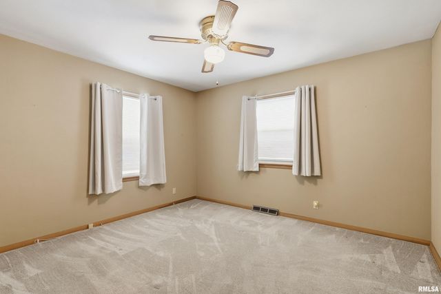 1508 32ND Street, Moline, IL 61265