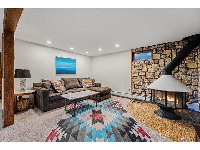 6333 Starlight Dr, Morrison, CO 80465