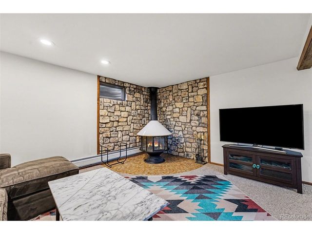 6333 Starlight Dr, Morrison, CO 80465