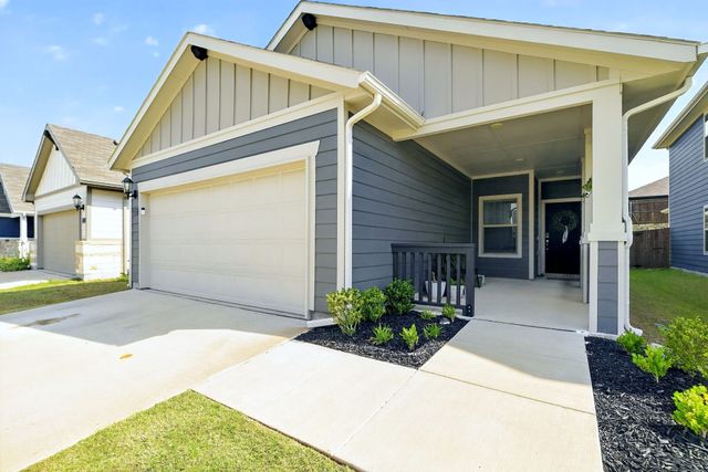 2230 Cliff Springs Drive, Forney, TX 75126