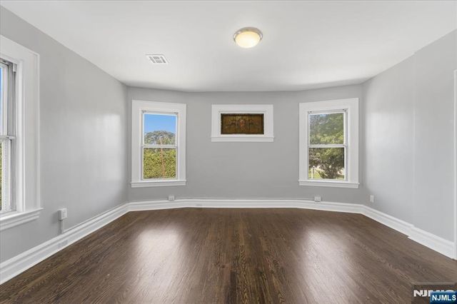 150 Ridge Road, Rutherford, NJ 07070