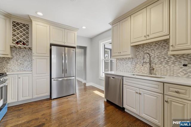 150 Ridge Road, Rutherford, NJ 07070