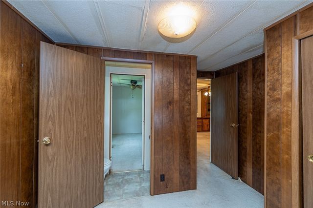 5 Michael Drive, Olmsted Twp, OH 44138