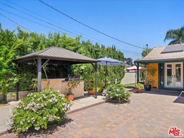 14552 Hesby Street, Sherman Oaks, CA 91403