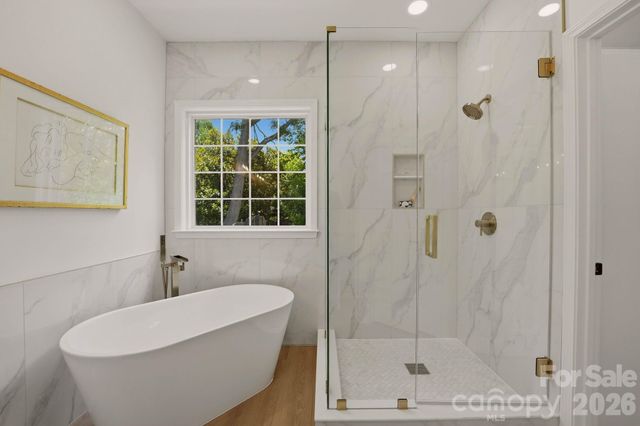 9705 Tenencia Court, Charlotte, NC 28277
