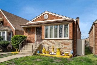 7922 S Fairfield Avenue, Chicago, IL 60652