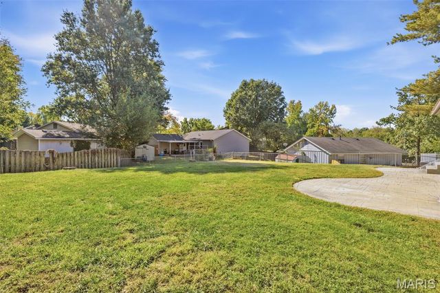 11950 Sarthe Drive, Maryland Heights, MO 63043